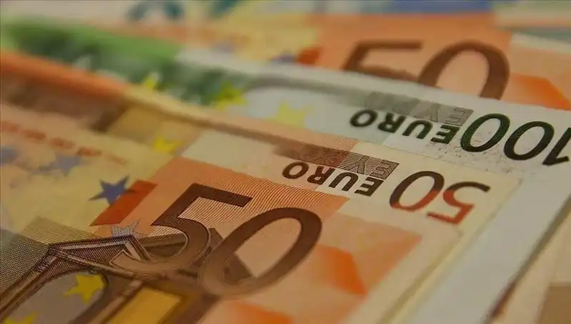 Euro’nun Zirve Dönemi Sona Erdi: Düşüşün Ardındaki Sebepler Neler?