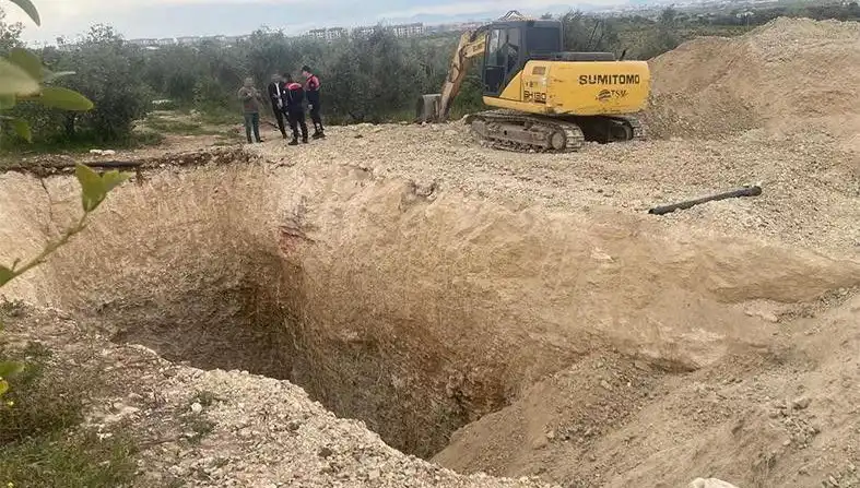 İzinsiz Kazıya Fırtına Gibi Müdahale: 4 Kişi Gözaltına Alındı!
