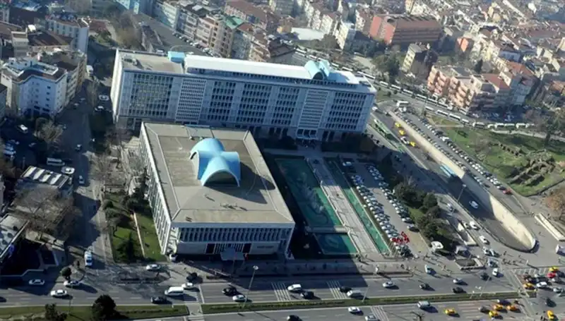 İBB Başkanlığı'na Vekalet Edecek İsim Belli Oldu: Şaşırtan Atama