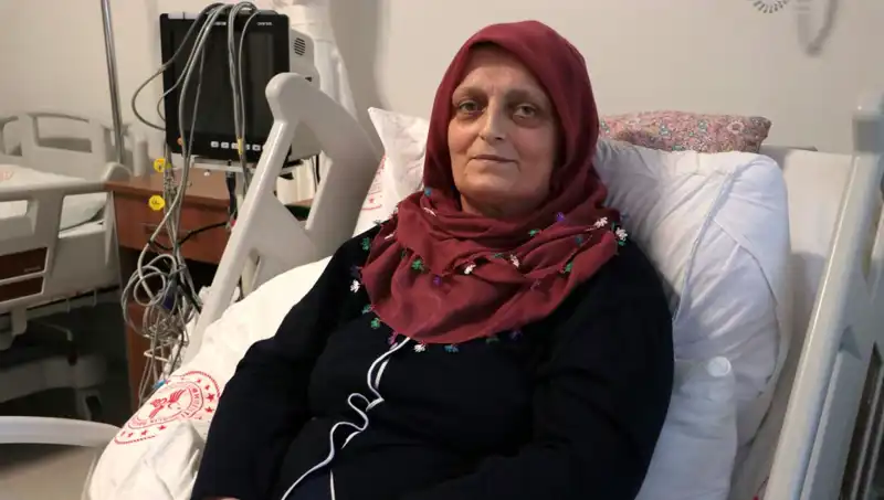 58 Yaşındaki Kadın Meme Kanserini Yenerken Aort Kapağı Ameliyatıyla Hayata Tutundu