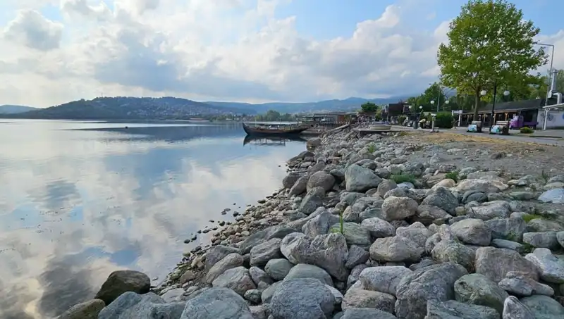 Sapanca Gölü'nde Su Seviyesi Düşüşü: Çevresel Etkileri ve Çözüm Önerileri