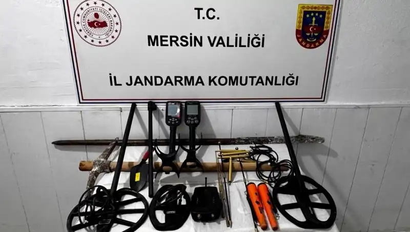 Kaçak Kazı Operasyonunda 15 Kişi Gözaltına Alındı: Tarih Hırsızlarına Darbe