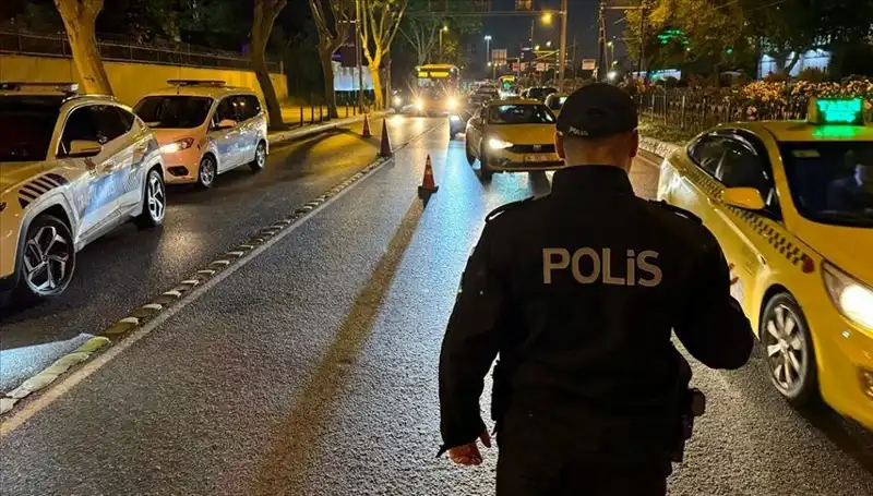 Huzur İstanbul Uygulamasıyla 1011 Kişi Gözaltına Alındı: Şehirde Güvenlik Önlemleri Artıyor