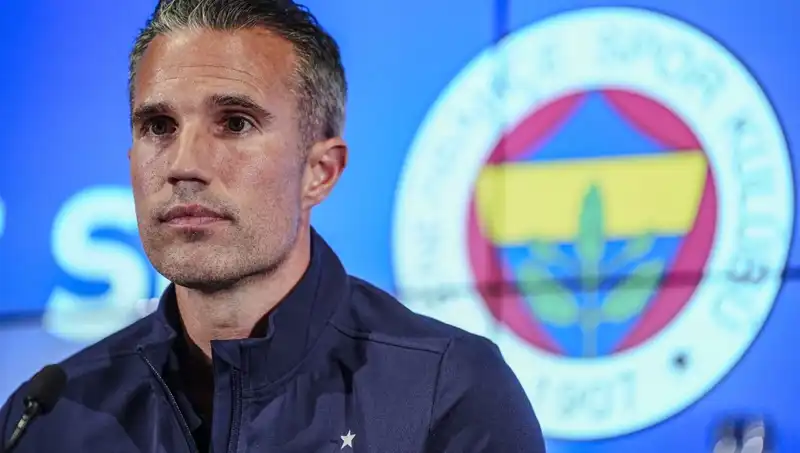 Robin van Persie, Fenerbahçe'nin Tur Şansını Yüzde Olarak Açıkladı!