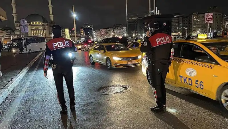 Huzur İstanbul Operasyonu: Bir Gece İçinde 873 Kişi Gözaltına Alındı!
