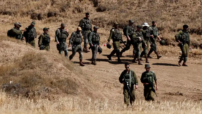 İsrail Bombaları Gökyüzüyle Bir Aileyi Ayırdı: 5 Filistinli Hayatını Kaybetti