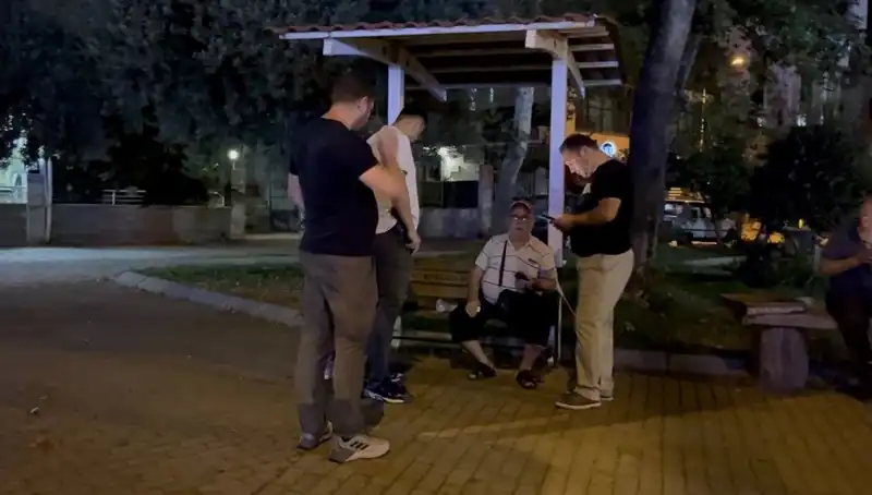 Görme Kaybı Olan Adamın Telefonunu Çaldılar: Kentin Güvenlik Sorunları Gözler Önünde