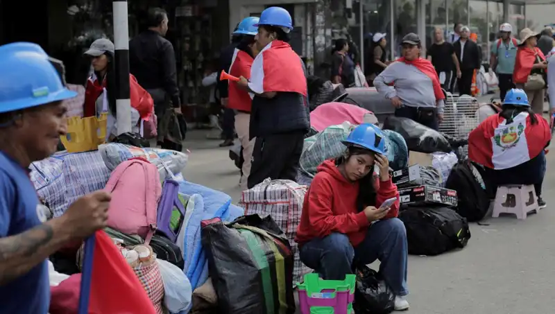 Peru'da Madenciler Sokaklarda: Ekonomik Kriz ve Protestoların Ardındaki Gerçekler