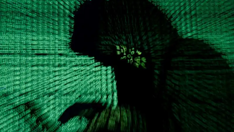Siber Elflerin Kremlin'e Karşı Mücadelesi: Hacker Değil, Araştırmacıyız!