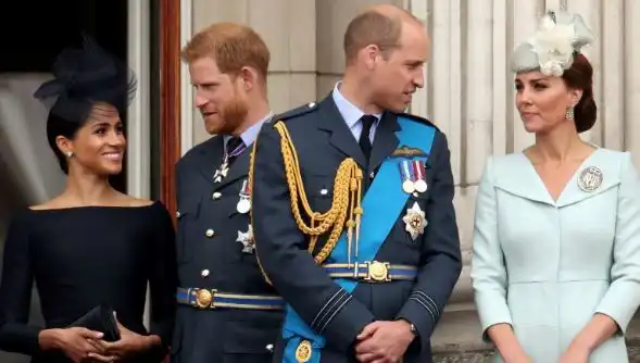 Prens William'dan Meghan Markle'a Sert Mesaj: "Bu Kızı Düzene Sokman Gerek!"