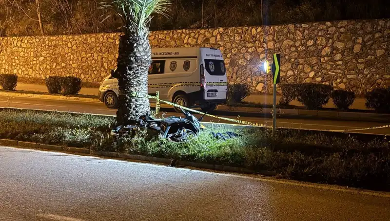 Tıp Fakültesi Öğrencisi Motosiklet Kazasında Hayatını Kaybetti: Kaza Anı ve Sonrası