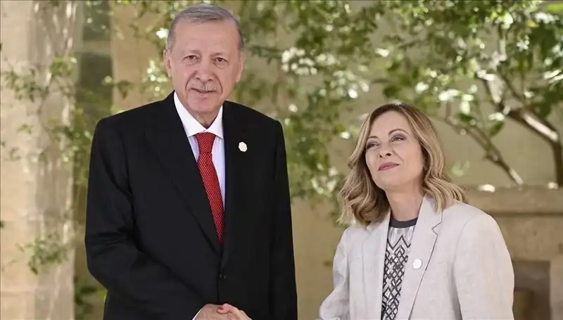 İstanbul’da Akdeniz Zirvesi: Erdoğan, İtalya ve Libya Liderlerini Ağırlıyor