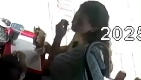 Kadın, Tostuna Kendi Saçını Koydu! İşte Şok Eden Gerekçe