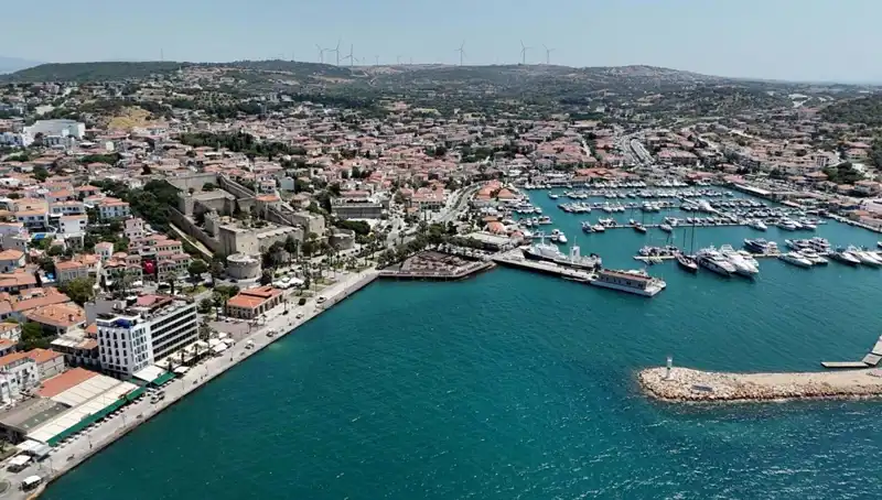 İzmirliler Su Kesintilerine Karşı Kendine Özgü Çözüm Geliştirdi!