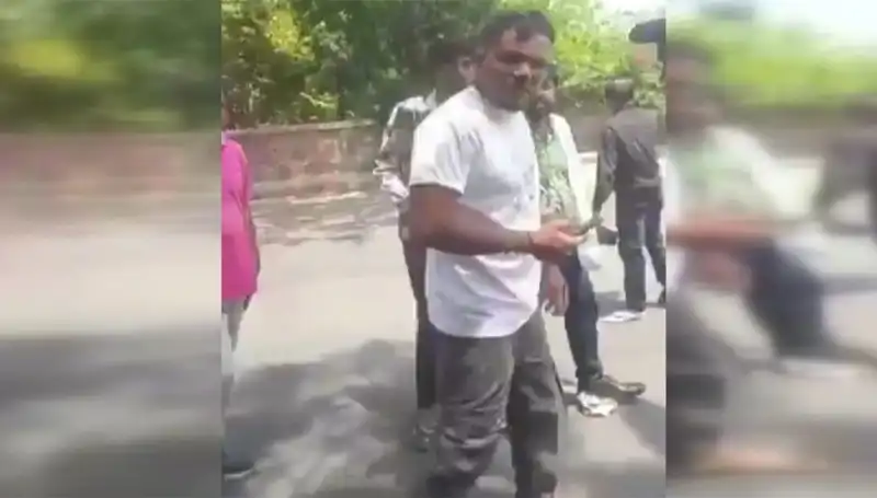 11A Yolcusunun Korku Dolu Anlarına Tanık Olun: "Biri Beni Yakaladı"