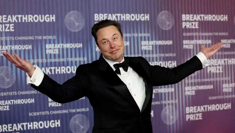 Elon Musk'tan Çarpıcı Açıklama: X'e Yeni Mesajlaşma Uygulaması Geliyor!
