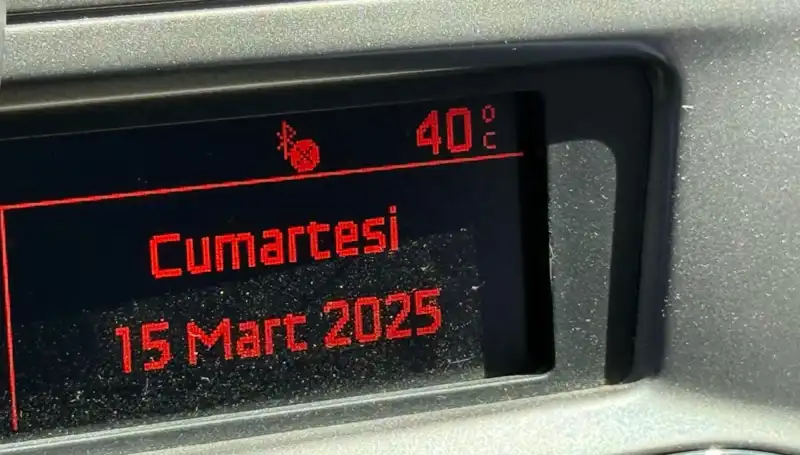 Adana'da Sıcaklık Rekoru: Termometreler 40 Dereceyi Aştı!