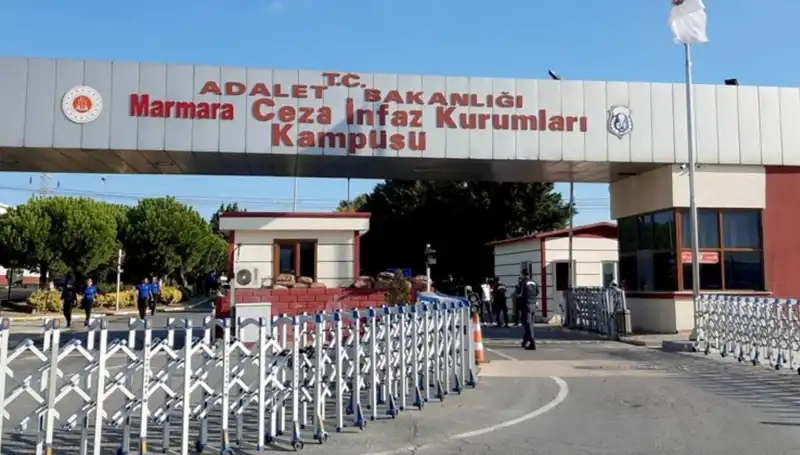 İBB Soruşturmasında Şok Gelişme: Tutuklular Farklı Cezaevlerine Gönderildi!