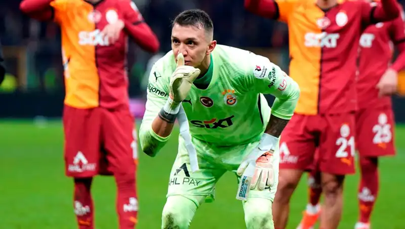 Muslera'nın Yerini Alacak İsim İçin Gözler Şimdi O İsimde