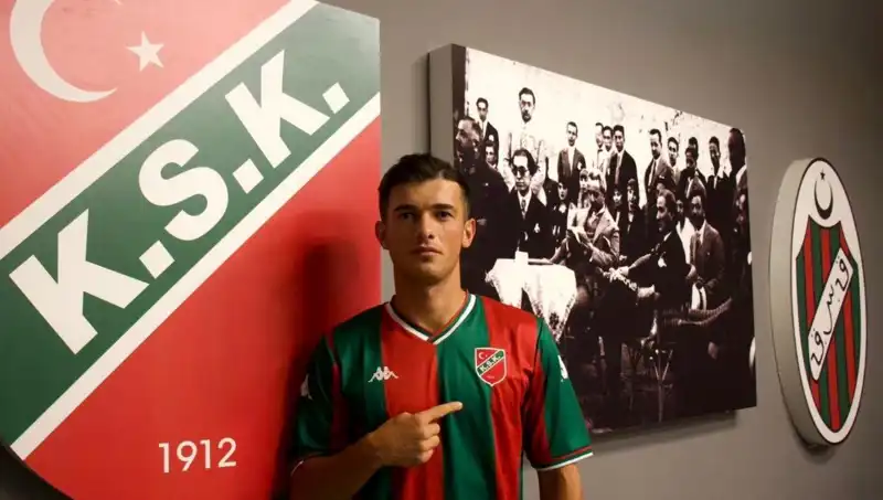 Karşıyaka'nın Transfer Hamleleri: Yeni Yıldızlar Geliyor!