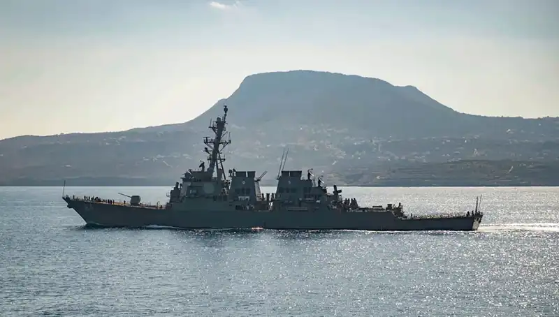 ABD'den Yunanistan'a Askeri Hamle: Donanma Üssü Kale gibi Güçlendiriliyor