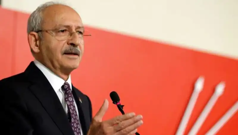 Kemal Kılıçdaroğlu, Kurultay Kararına Destek Vererek Partinin Birliğini Güçlendirdi