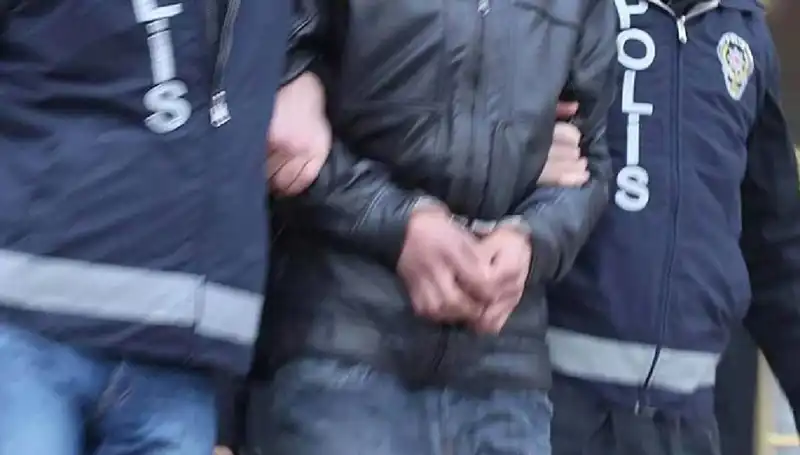 Osmaniye'de Uyuşturucu Operasyonu: 7 Kişi Tutuklandı, Acı Gerçekler Ortaya Çıktı
