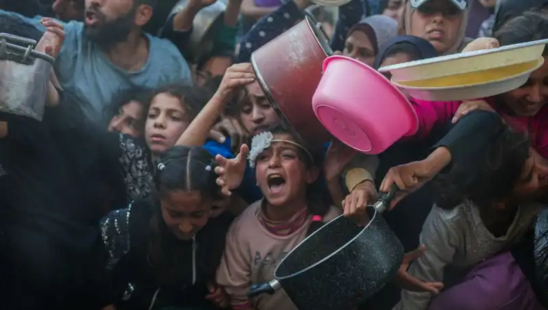 Gazze'deki Açlık Krizi: Un Stokları Tükendi, Vatandaşlar Ne Yapacak?